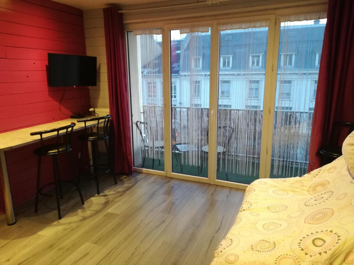 Chalet Insolite Chambery Bagian luar foto